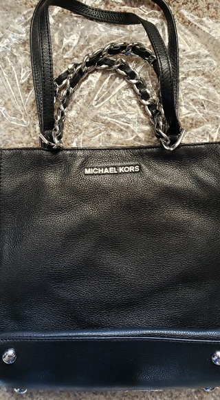 Michael Kors Handbags - Michael Kors Purse